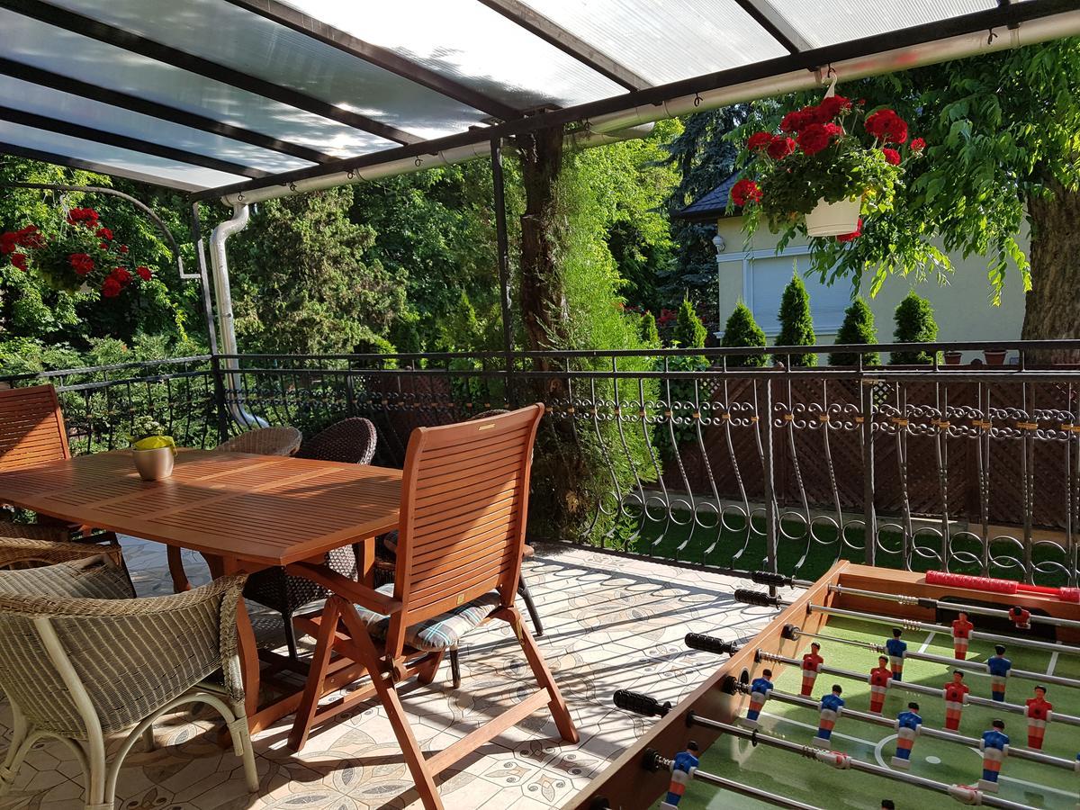 Palma Villa In City Park Budapest - Semi Suteren エクステリア 写真