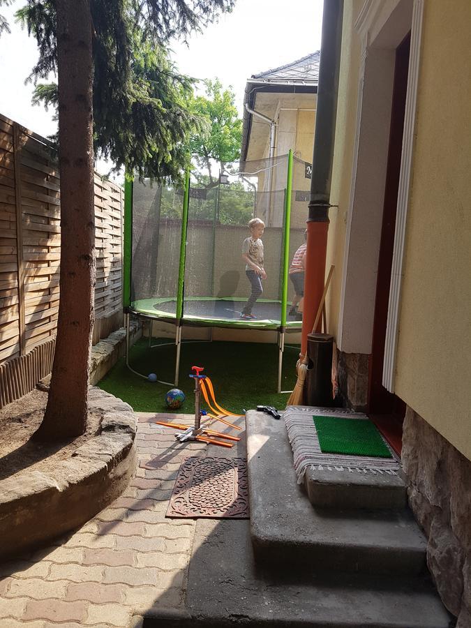 Palma Villa In City Park Budapest - Semi Suteren エクステリア 写真